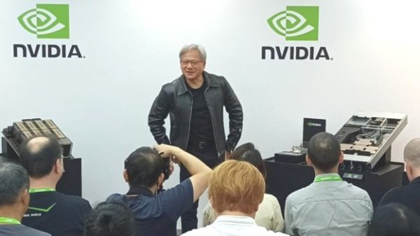 Request a Taiwanese supplier Huang Renfu: I wish Blackwell success