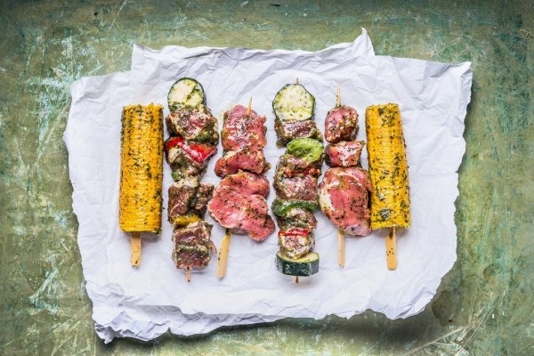 Use roasting to make vegetables crispy and tender. What vegetables are suitable for roasting and beautiful coloring doors in large dishes